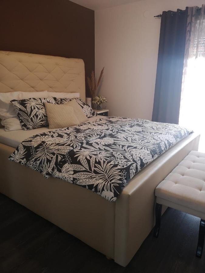 Apartma Isabella Secovlje Ngoại thất bức ảnh