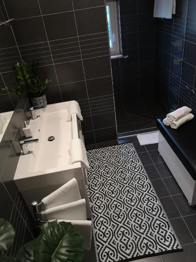 Apartma Isabella Secovlje Ngoại thất bức ảnh
